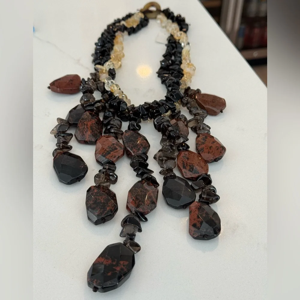 Elegant Multi-Strand gemstone statement piece - Picture 1 of 10