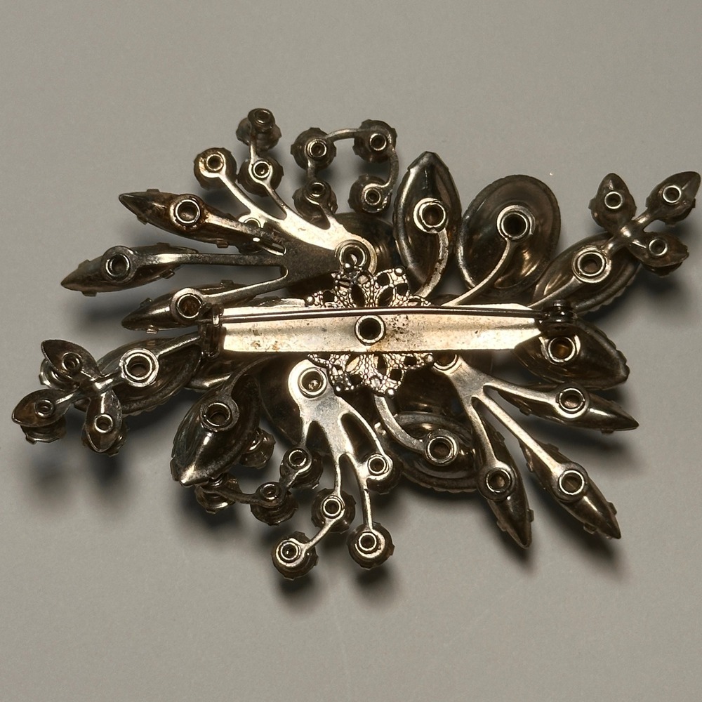Beau Jewels Blue AB Rhinestone Brooch Vintage‎ - Picture 2 of 3