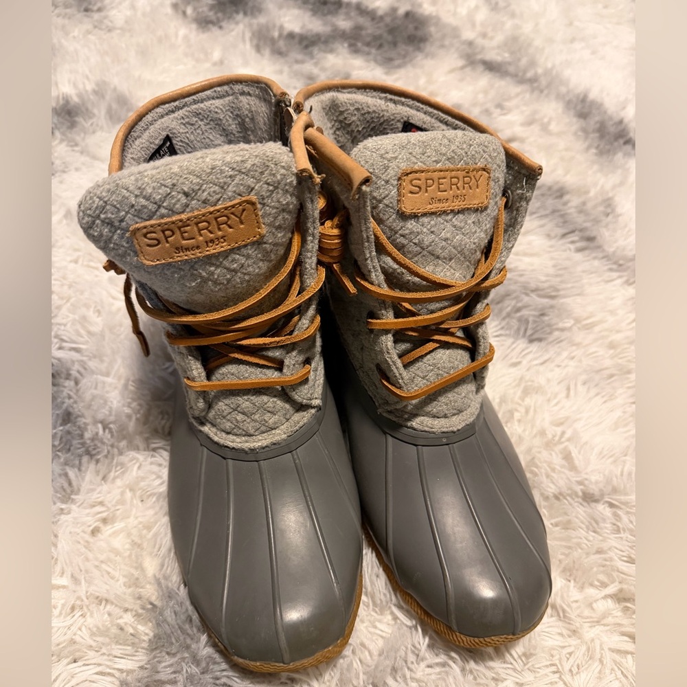 Sperry Gray and Brown Waterproof Boots women’s size 6