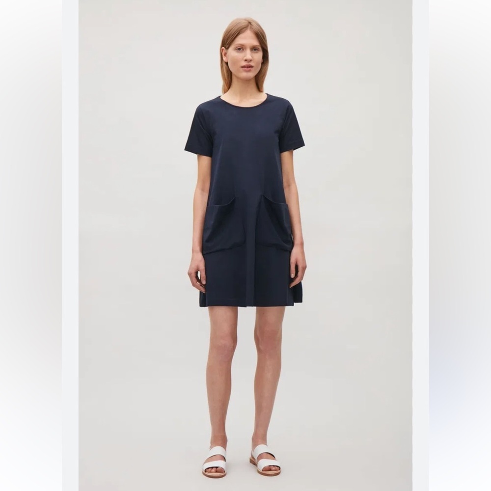 COS Nlack Mini Dress with pockets. Size S