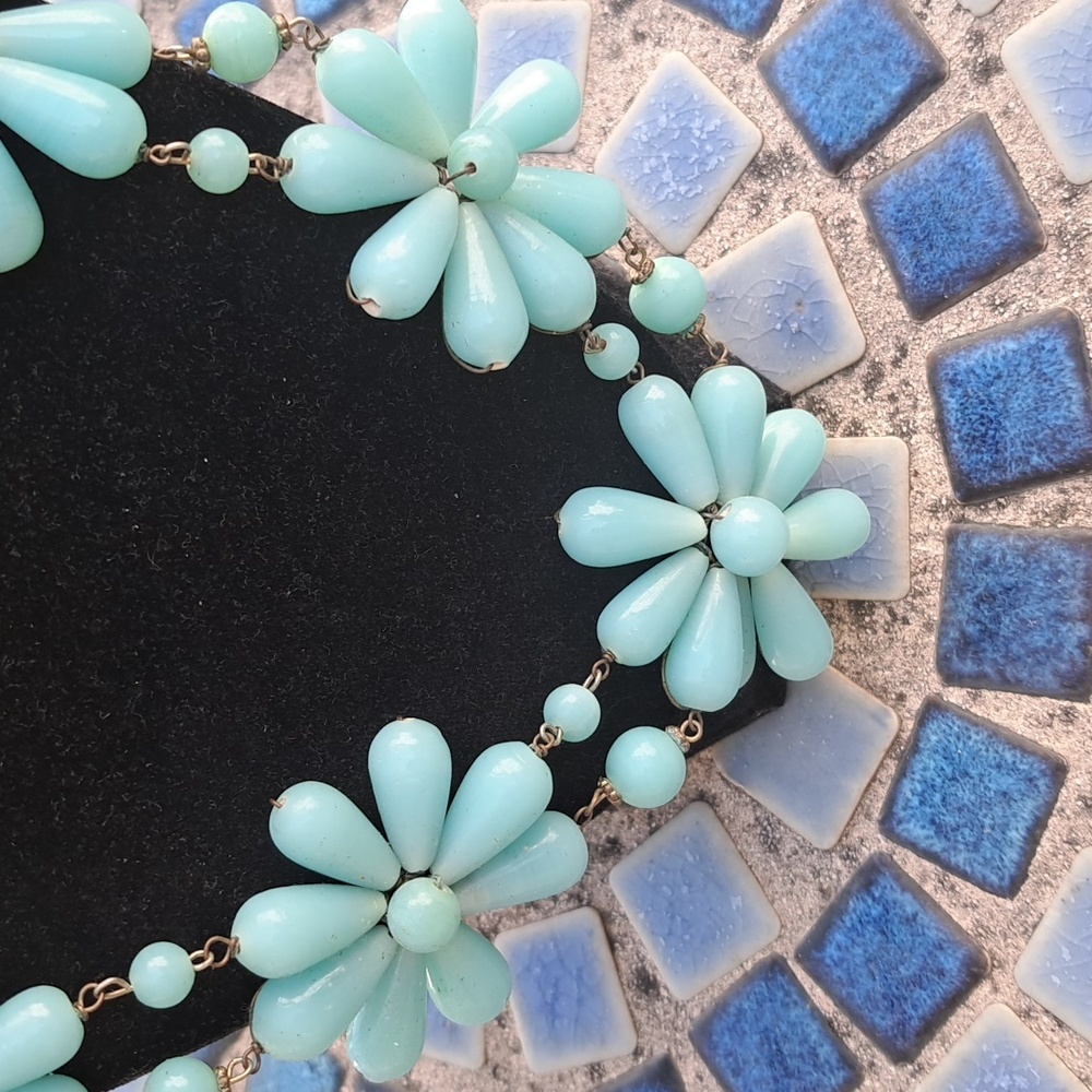 Blue Glass Flower Necklace - Picture 2 of 5