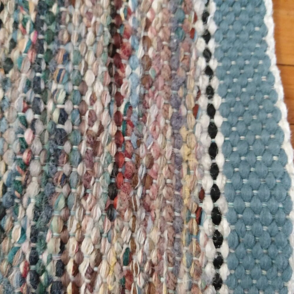 Two Vintage Woven Scatter Throw Rugs 36" x 22" Grandma's House Farmhouse - Picture 6 of 9