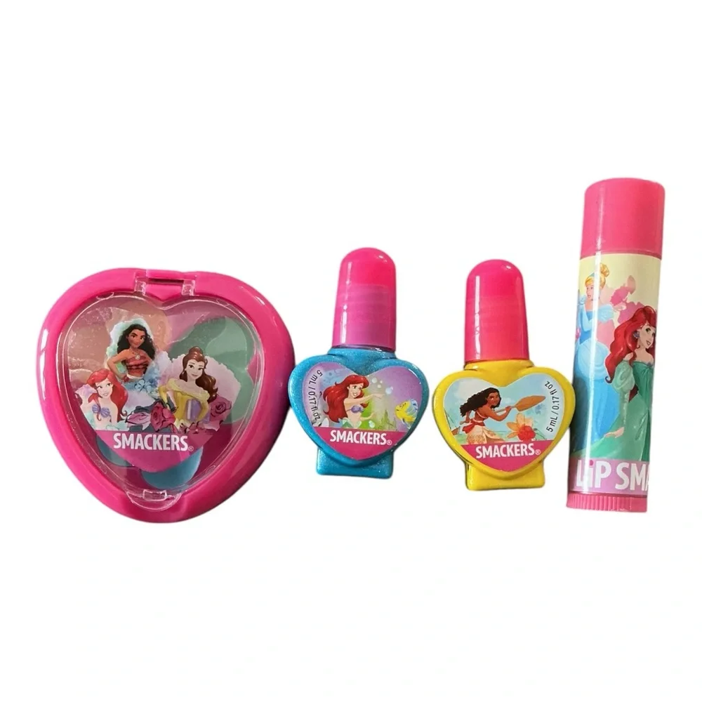 Disney Princess - Smackers Shimmer Makeup Set - Lip Balm Kit - Picture 1 of 7