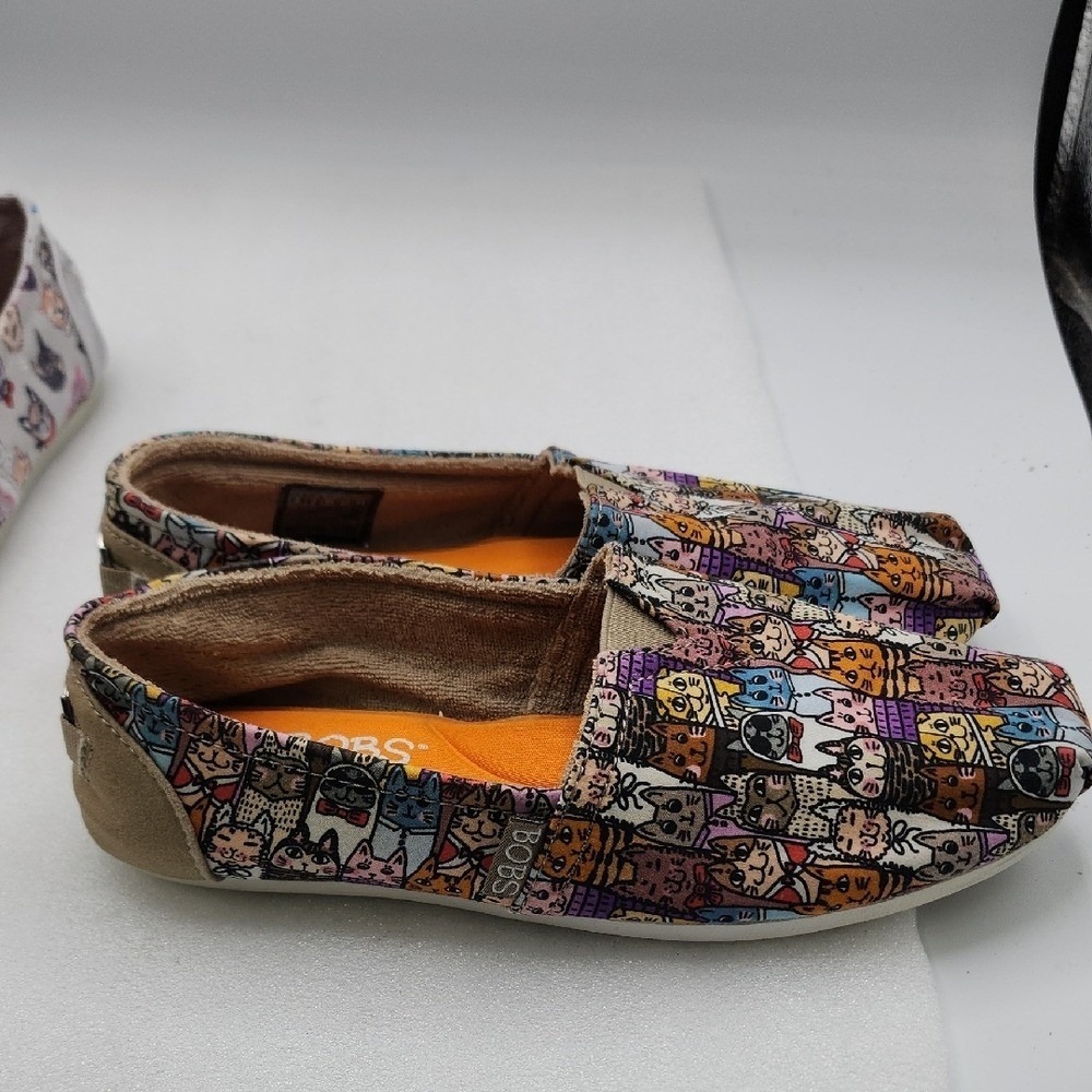 Skechers Women's Bobs For Cats Slip-On Shoe Bundle Size 5 - Picture 11 of 15