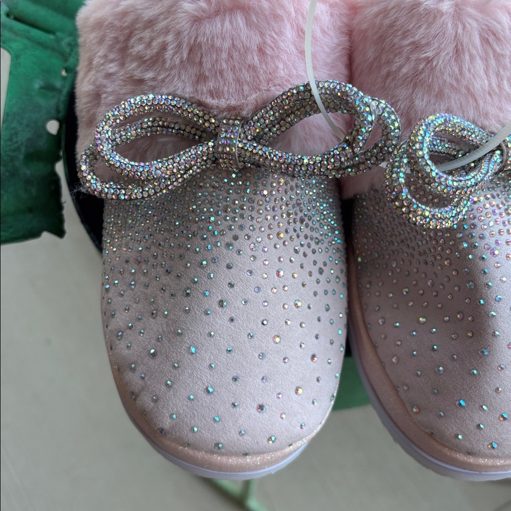 Sparkly Pink Slippers with Bow - Picture 2 of 5
