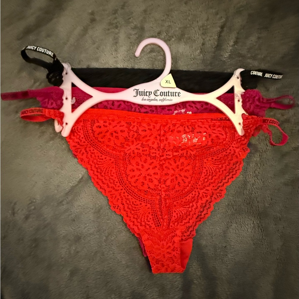 Juicy Couture lace 3 pair of panties / underwear - cheeky / sexy BRAND NEW! NWOT