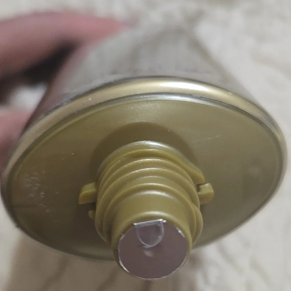 Nakery Beauty Glow Blur Perfector - - Picture 2 of 4