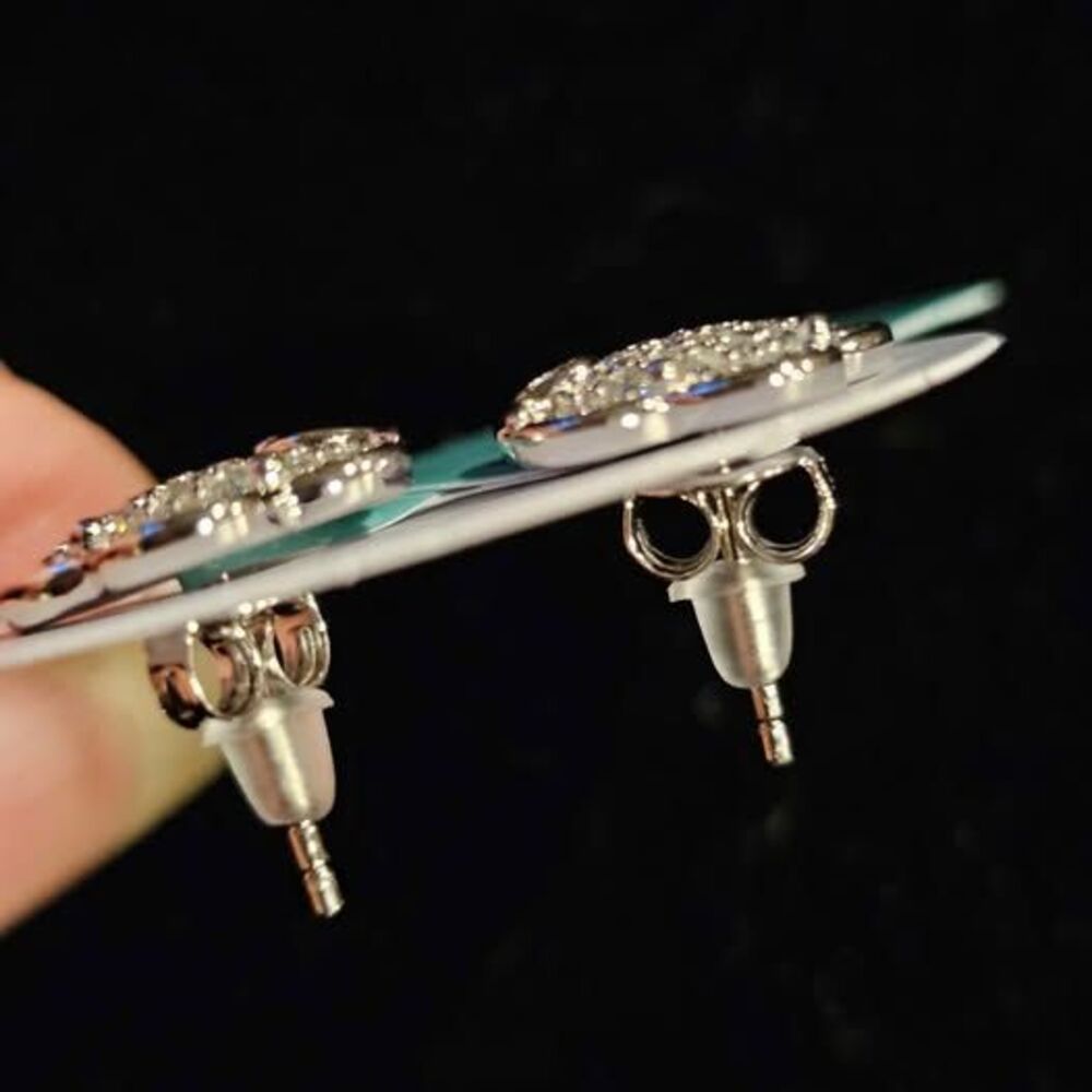 2.48CTW Moissanite flower earrings in .925 sterling silver. - Picture 3 of 3