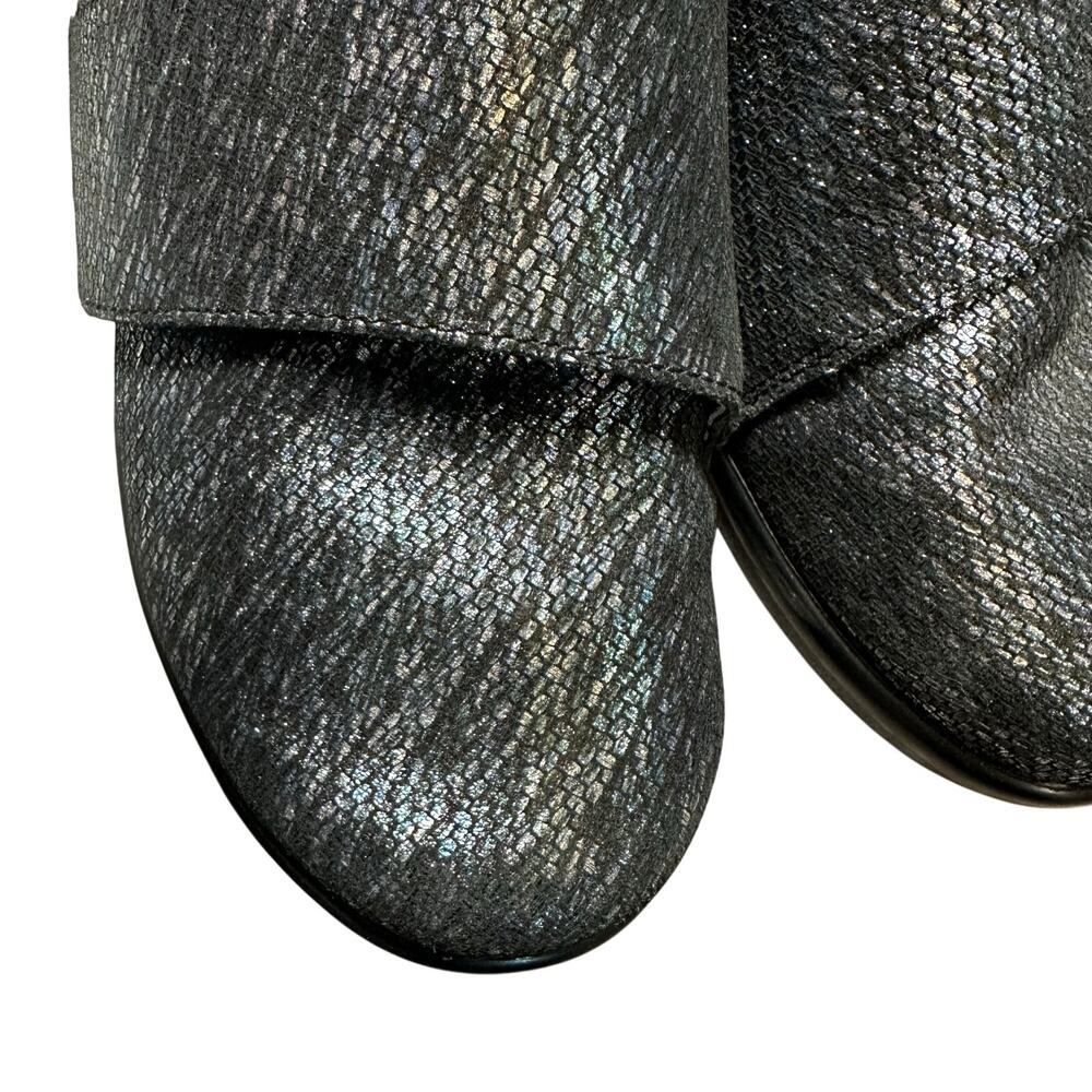 Alegria Women's Lauryn Nubuck Slip-On with Cross Strap Shoe - Picture 8 of 8