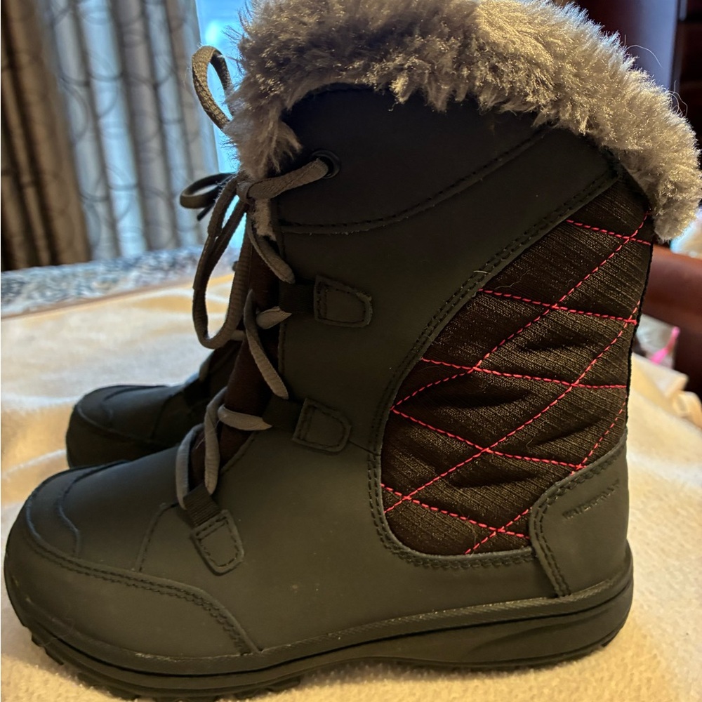 Columbia Kids Sz 3 Unisex Ice Maiden II Waterproof Winter Snow Boots in EUC