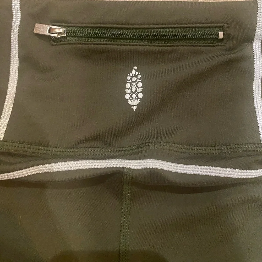 FP Movement by Free People Olive Green High-Waist Leggings with White Piping - Picture 4 of 5