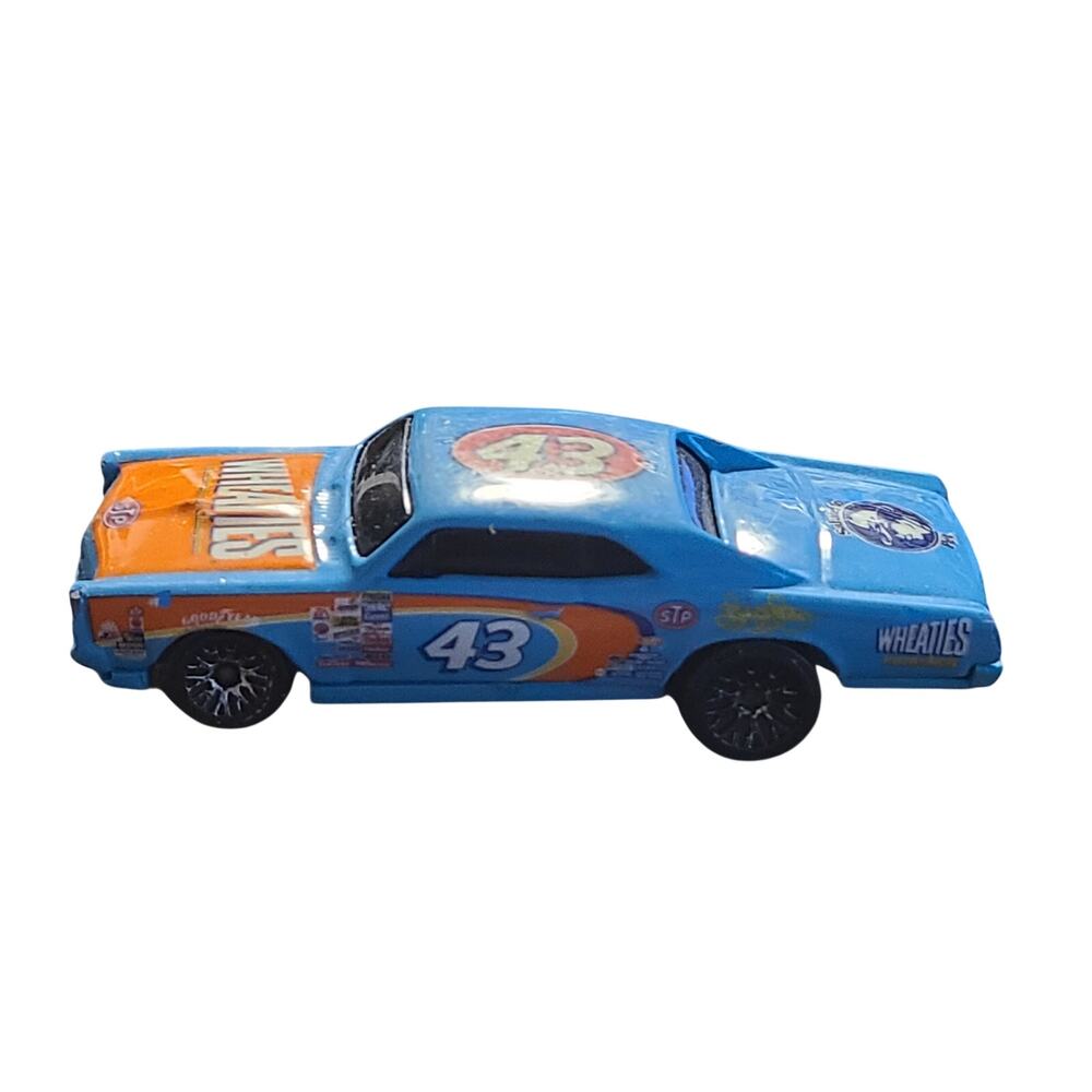 Hot Wheels Richard Petty 67 Pontiac GTO Wheaties 2004 Gen Mills Loose Used
