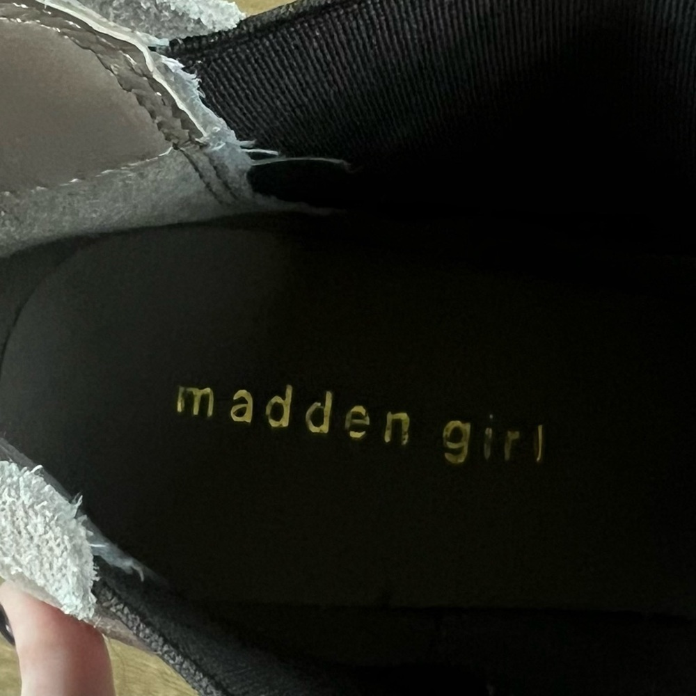 NWT Madden Girl Camilla Ankle Boots - Picture 8 of 9
