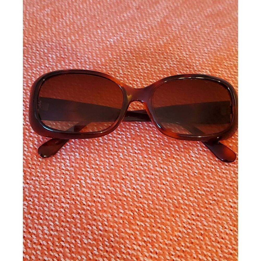 Oscar De La Renta Sunglasses - Picture 6 of 6