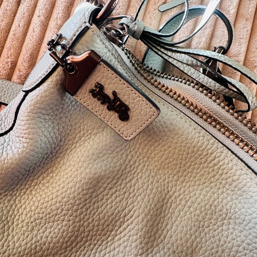 Coach 1941 Duffle Bag pebbled slight blue undertone - Picture 8 of 13