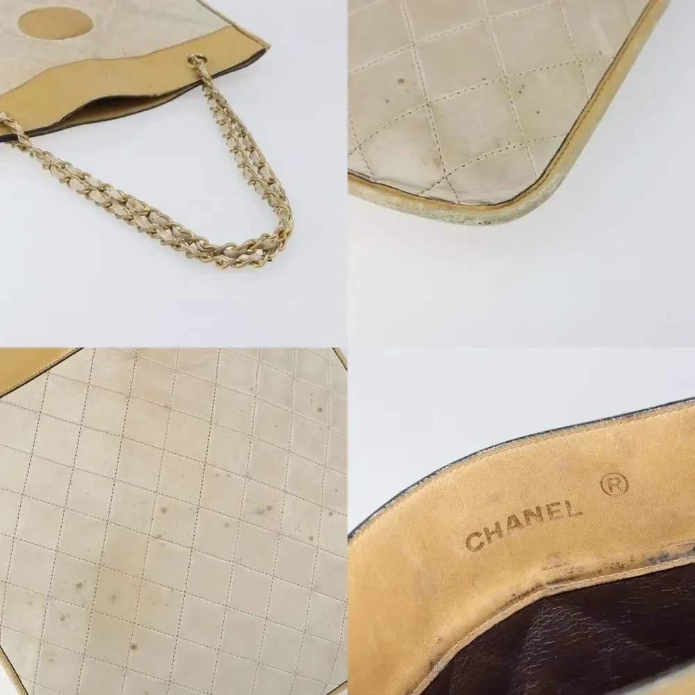 Chanel Chain Tote Bag - Picture 4 of 7