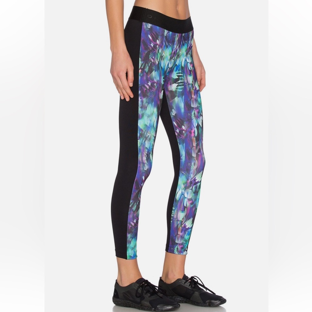 Koral Activewear Compass Cropped Leggings Women’s Abstract Multicolor Workout
