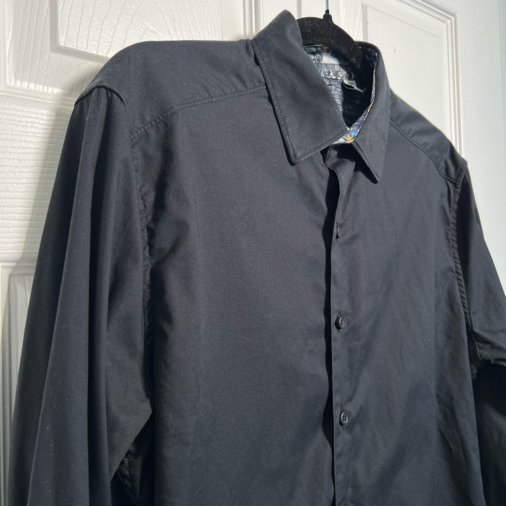 Robert Graham Righteous 2 Button Down Shirt - Picture 2 of 10