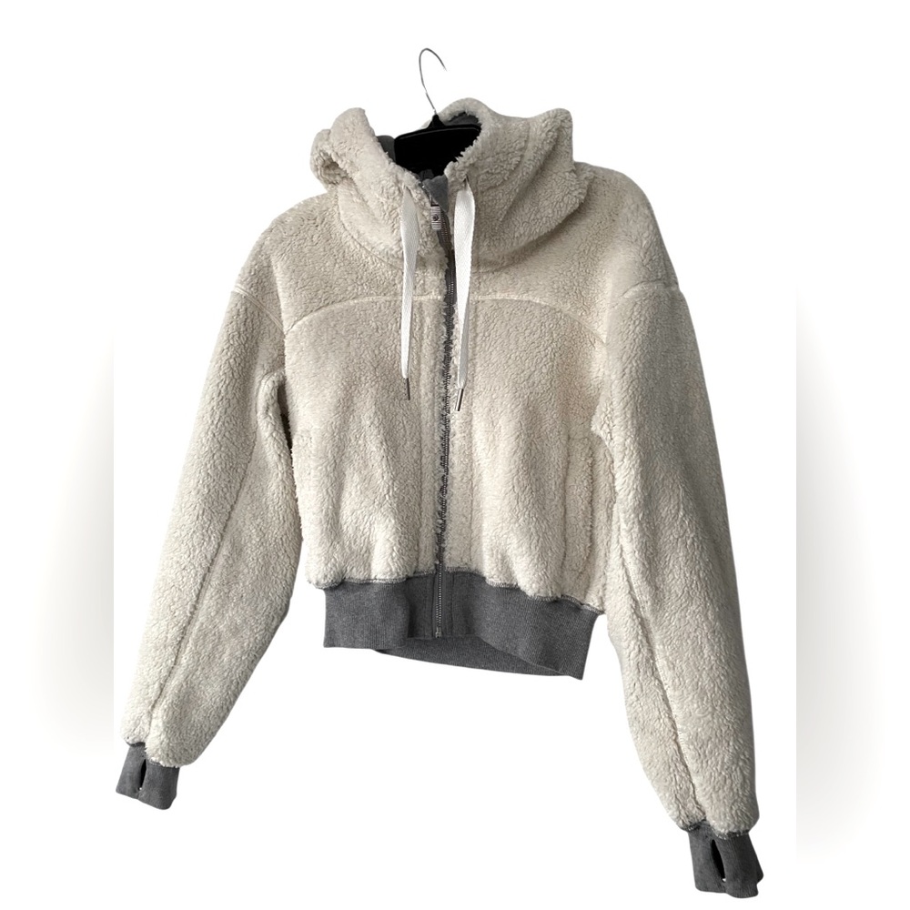 Lululemon Short Sweet And Sherpa Jacket | Heathered Core Medium Gray XS - Picture 11 of 16