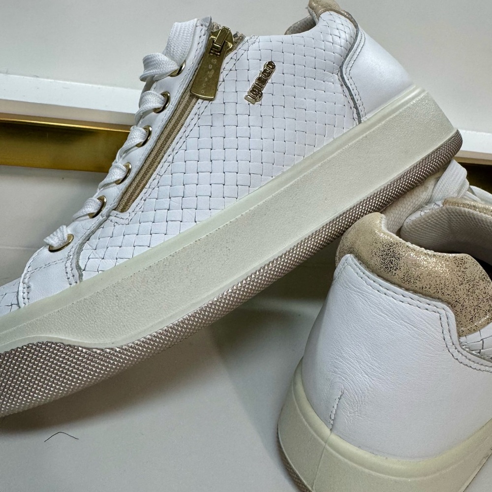Igi & Co White Woven Leather Platform Sneakers Zip Side Gold Accents Sz Womens 7