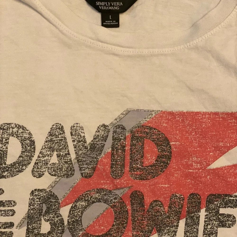 David Bowie Live In London Graphic Men's Shirt - White with Red/Gray Print - Picture 7 of 7