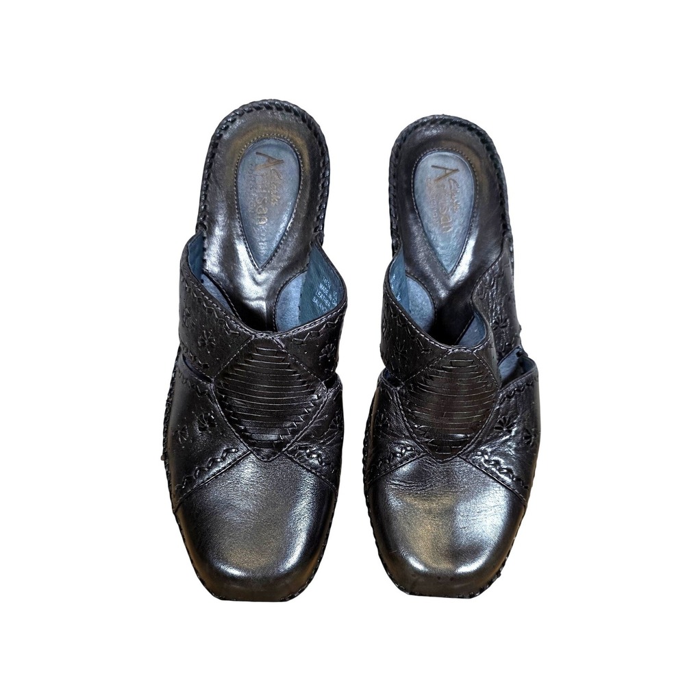 Clarks Artisan Wedge Mules Womens 9.5M Black Good Floral Embossed Leather 74534