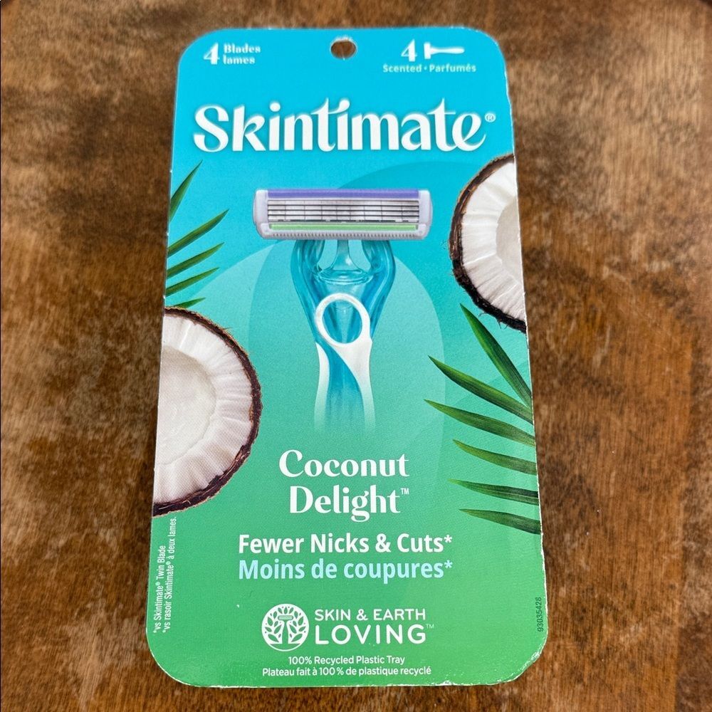 Skintimate Razors Coconut Delight Scented Disposable 4 Razors 4 Blades