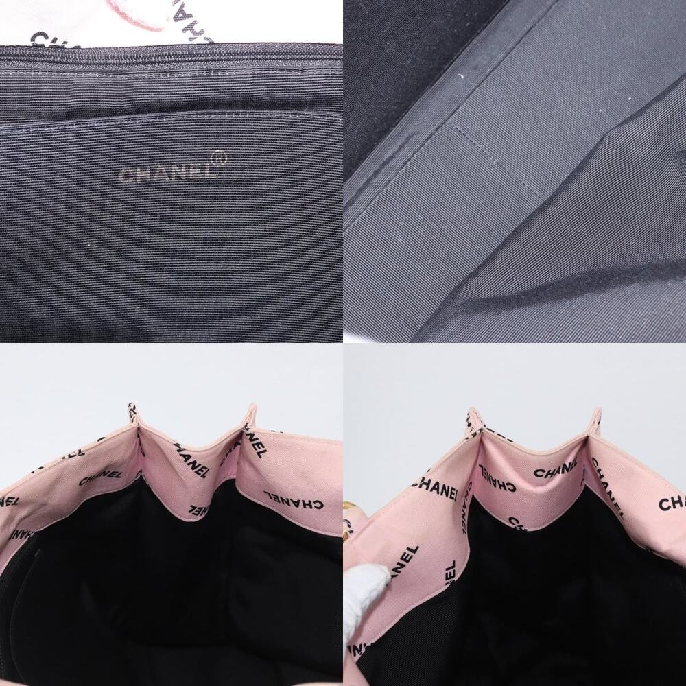 Chanel Matelasse Chain Tote Bag - Picture 6 of 7