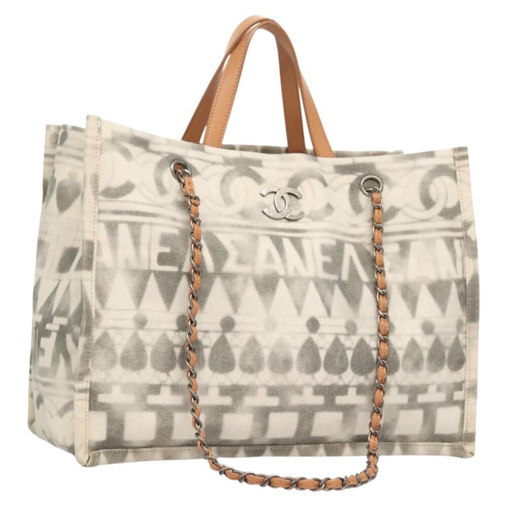 Chanel Chain Tote Bag