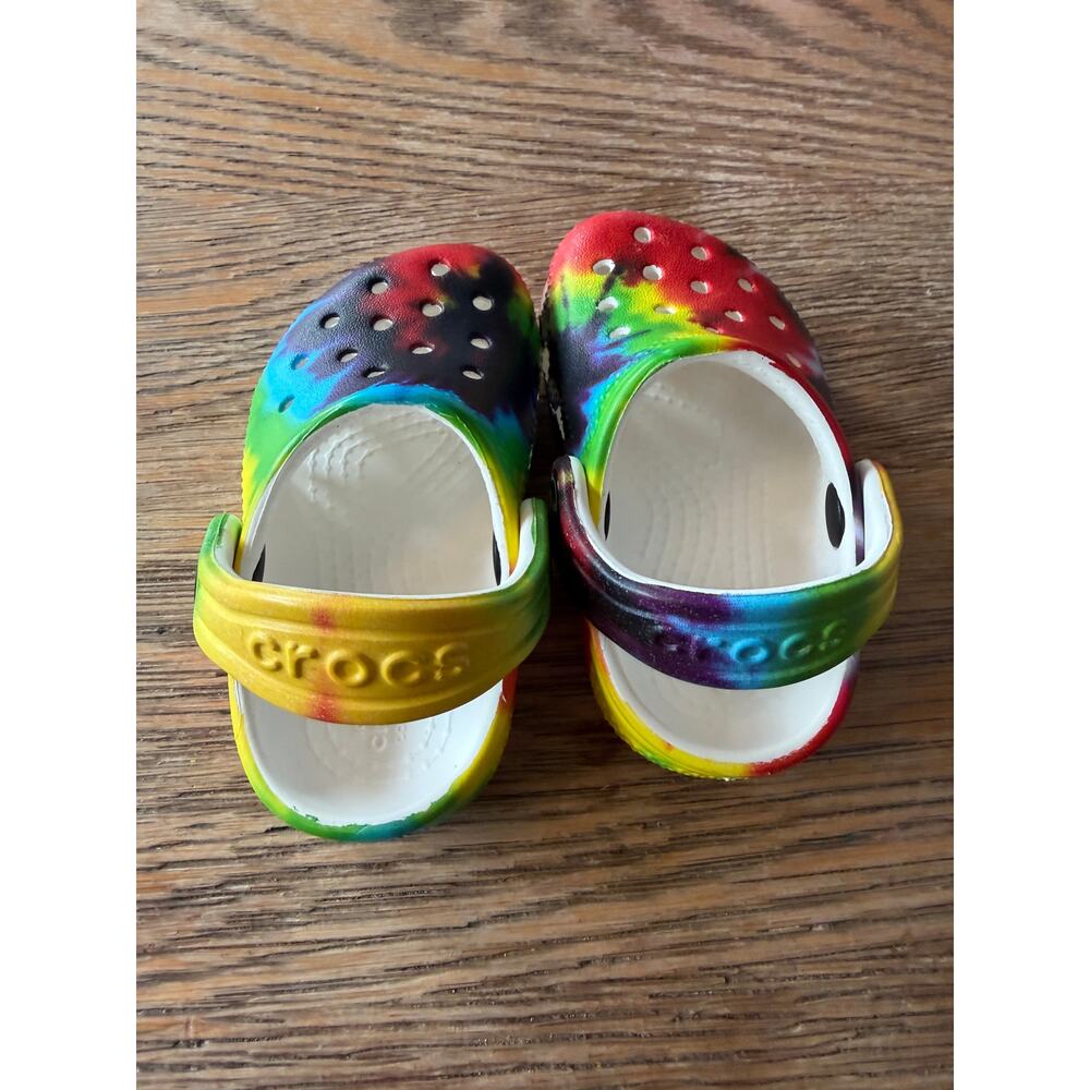 Crocs Classic Tie-Dye Rainbow Clogs Toddler Size C4 - Picture 3 of 4