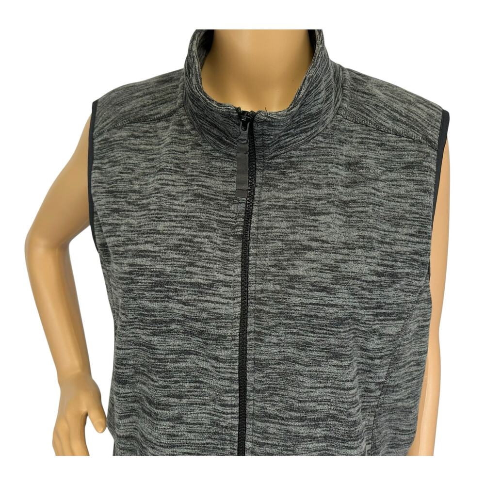 2/$30 St. John's Bay Active Heathered Fleece Zip Vest Gray Pockets Size XL - Picture 6 of 10