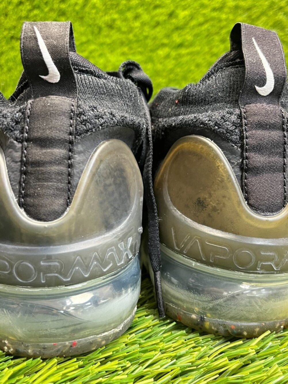 Nike Air VaporMax 2021 Flyknit Womens Size 9.5 Black Walking Shoes Sneakers - Picture 8 of 12