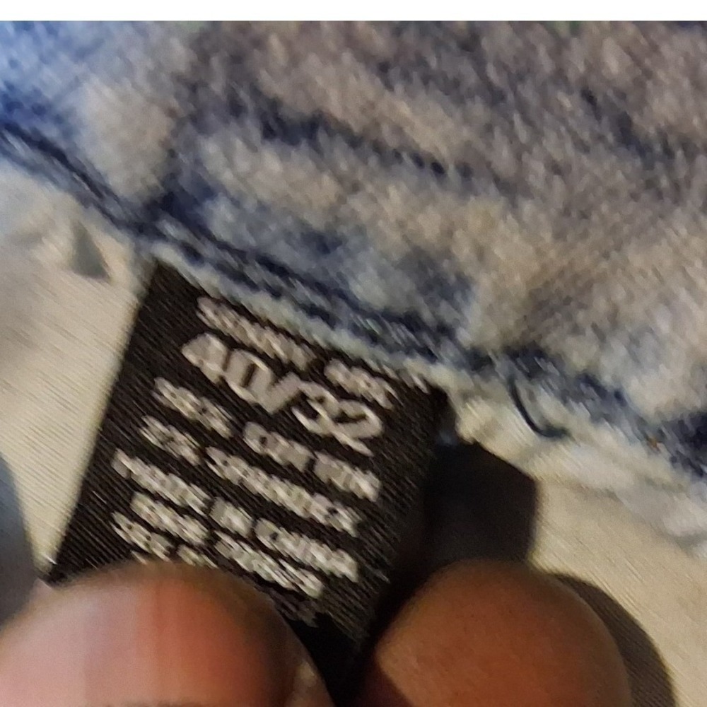 Rue21 Premium Mens Skinny Distressed Light Wash Ripped Denim Jeans 40x32 - Picture 5 of 7