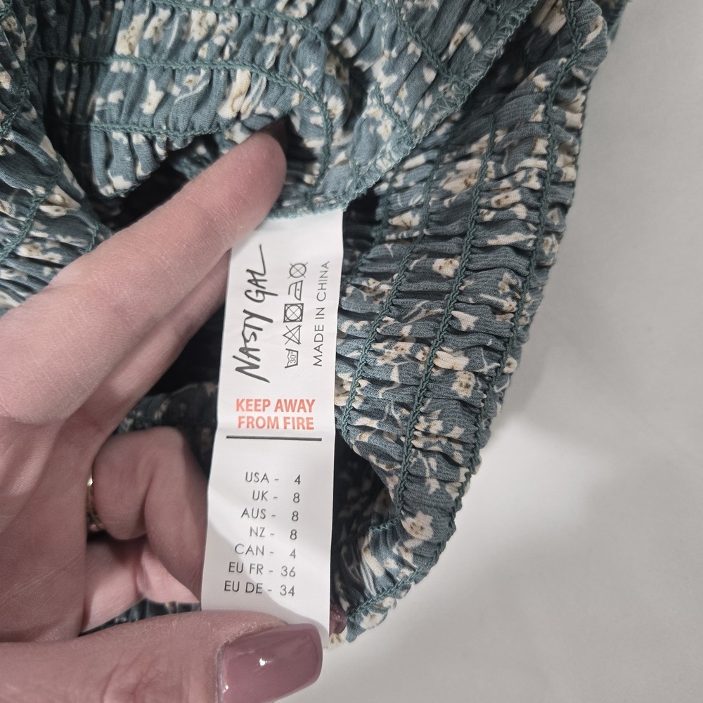 Nasty Gal Ruched Floral Green‎ Ruffle Fitted Mini Skirt Boho 4 - Picture 5 of 7