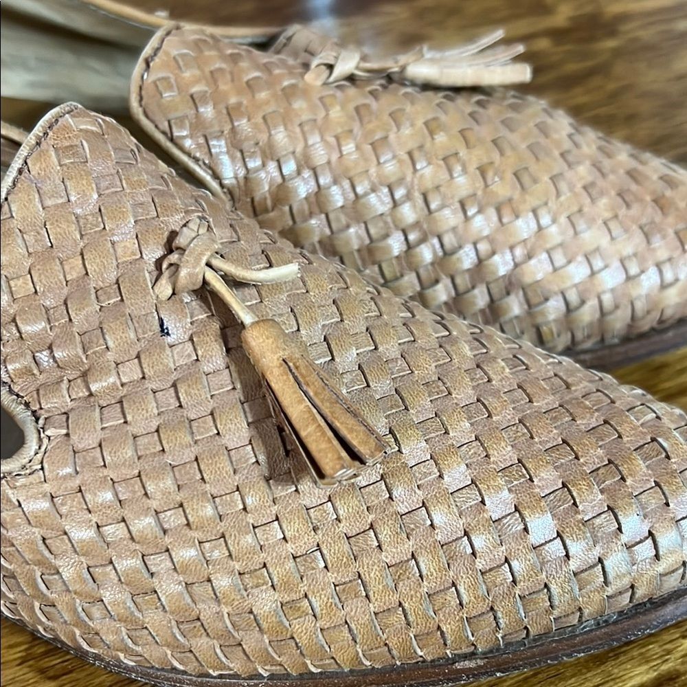 Nisolo Tan Woven Leather Loafers - Picture 3 of 10
