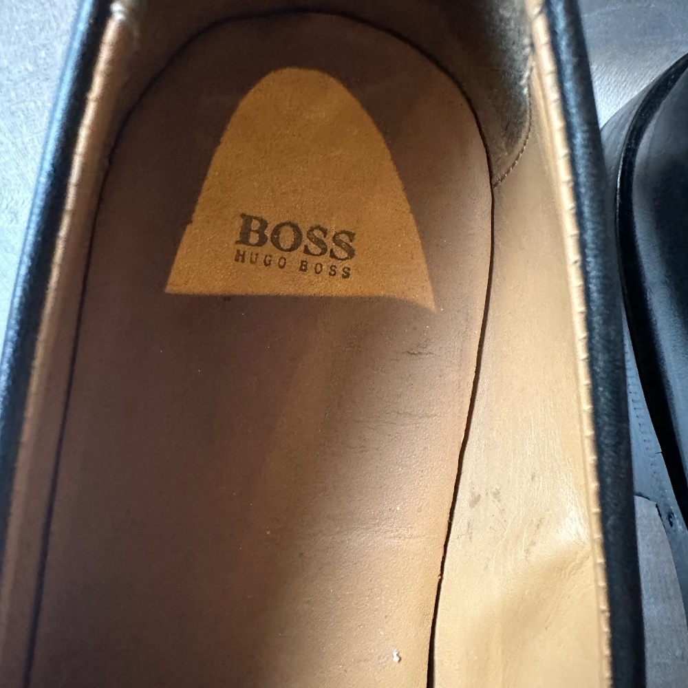 Hugo Boss Black Leather Slip-On Loafers - Picture 4 of 7