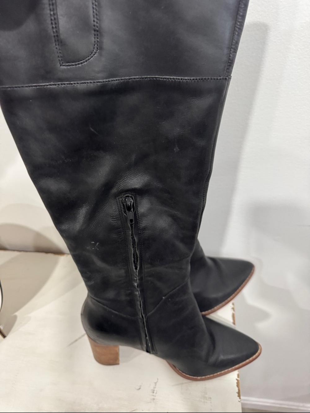 Crown Vintage Black Over-the-Knee Leather Boots - Picture 5 of 6