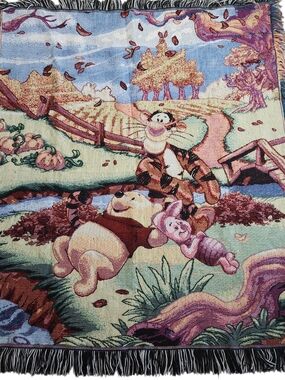 Disney Winnie the Pooh Throw Tapestry Blanket Fringe Autumn 57x47 Tiger Piglet