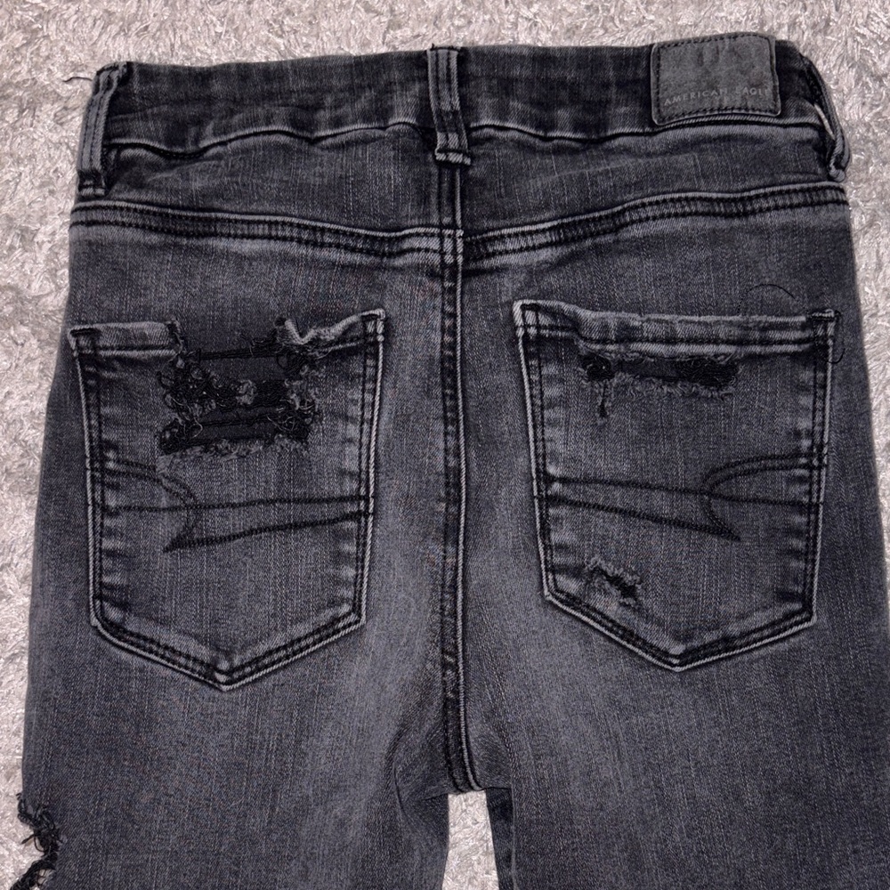 AEO Forever Soft Ripped Super High- Waisted Jegging, Size 2 Regular - Picture 8 of 8