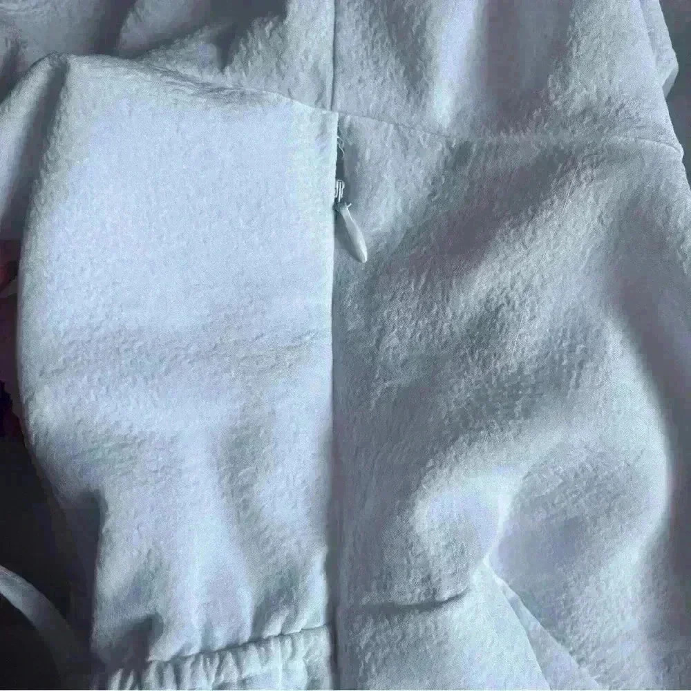 H&M DIVIDED White Puff Sleeve Cutout Mini Dress - Picture 7 of 7