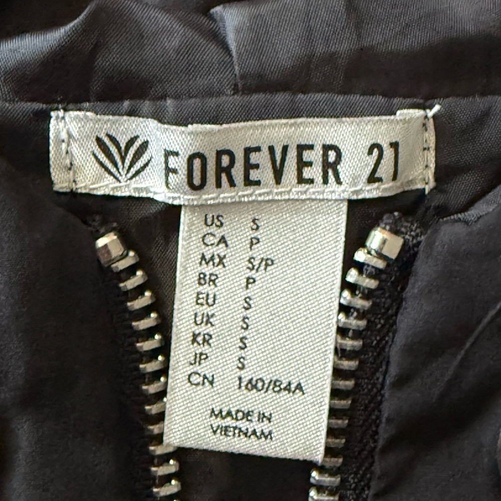Forever 21 Women's Bomber Black Jacket S - Picture 4 of 5