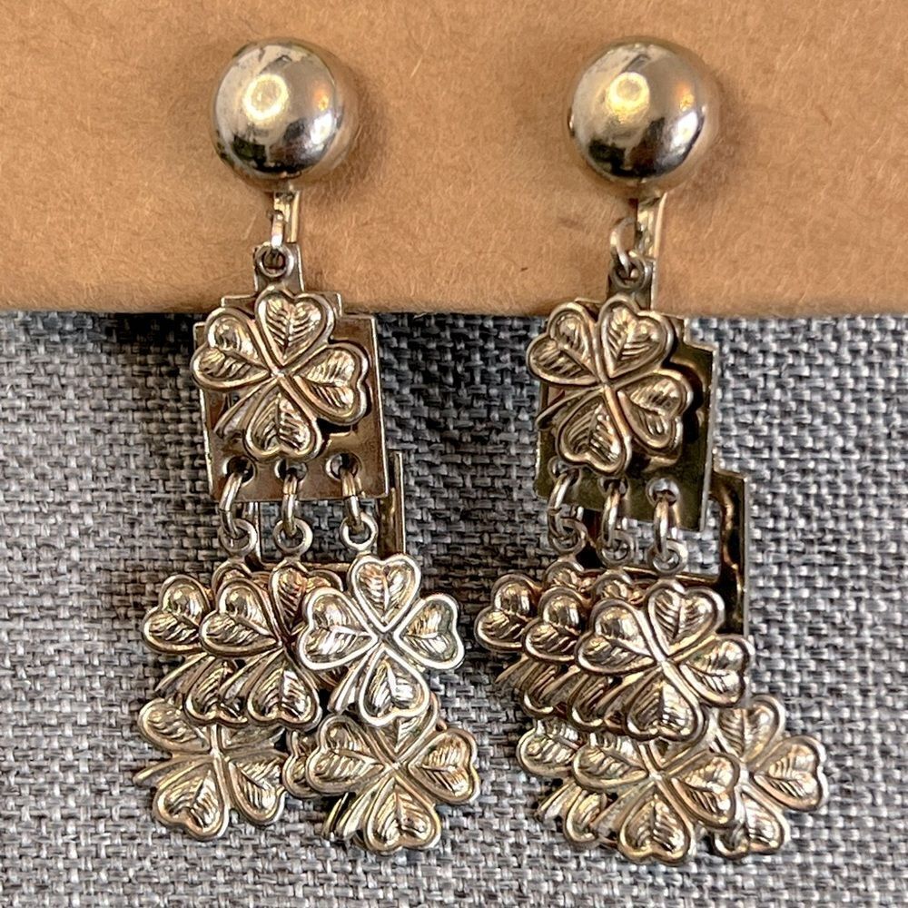 Fun and Unique Vintage Gold Tone Four Leaf Clover Dangle Earrings w/ Screw Backs