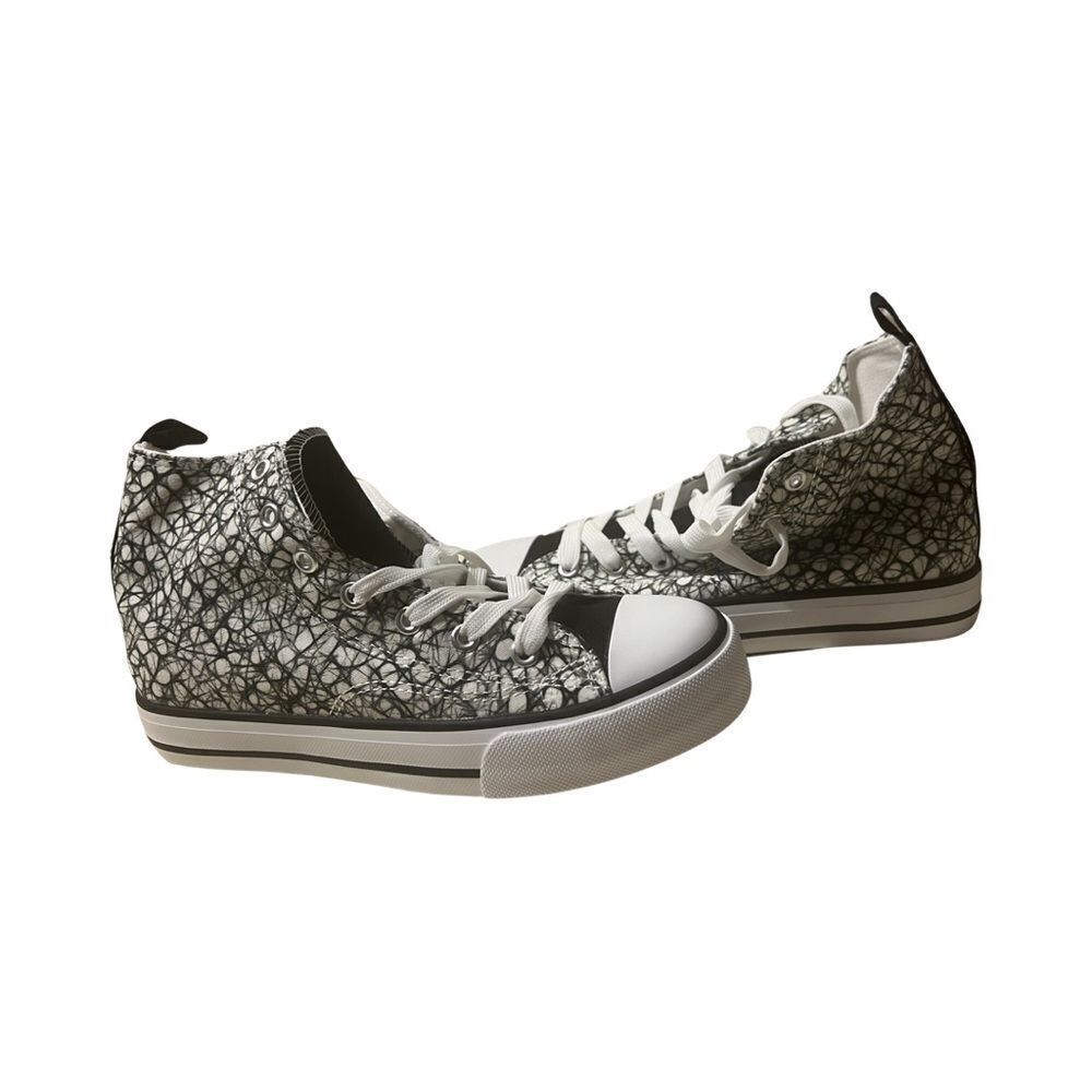 Women’s No Brand Sneakers - Picture 6 of 7