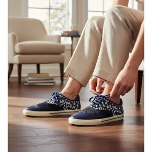 Louis Vuitton Graffiti sneakers