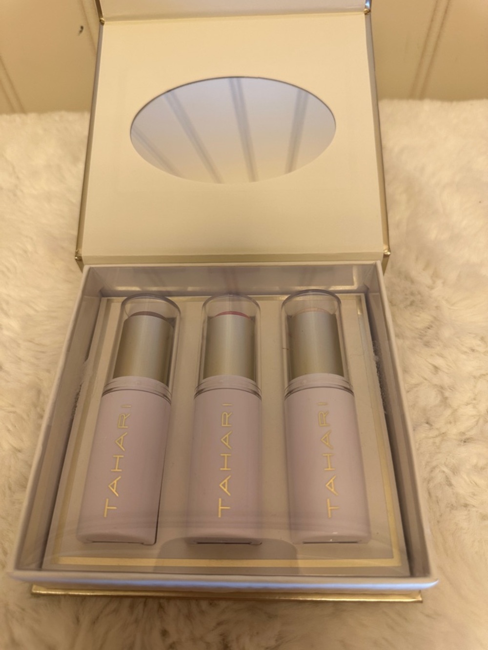 Tahari White and Gold Face Contour Trio Compact