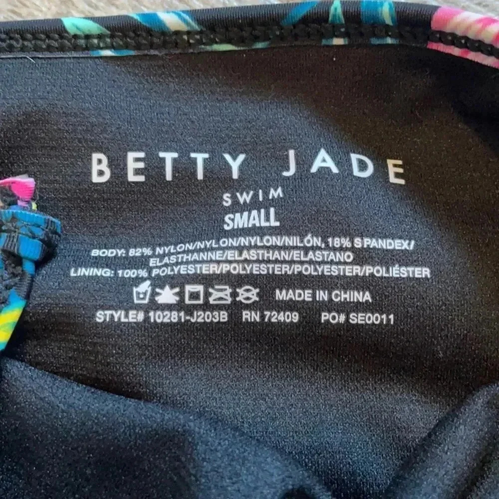Betty Jade one piece swim suit black floral print High leg Sexy Beach size S NWT - Picture 3 of 6