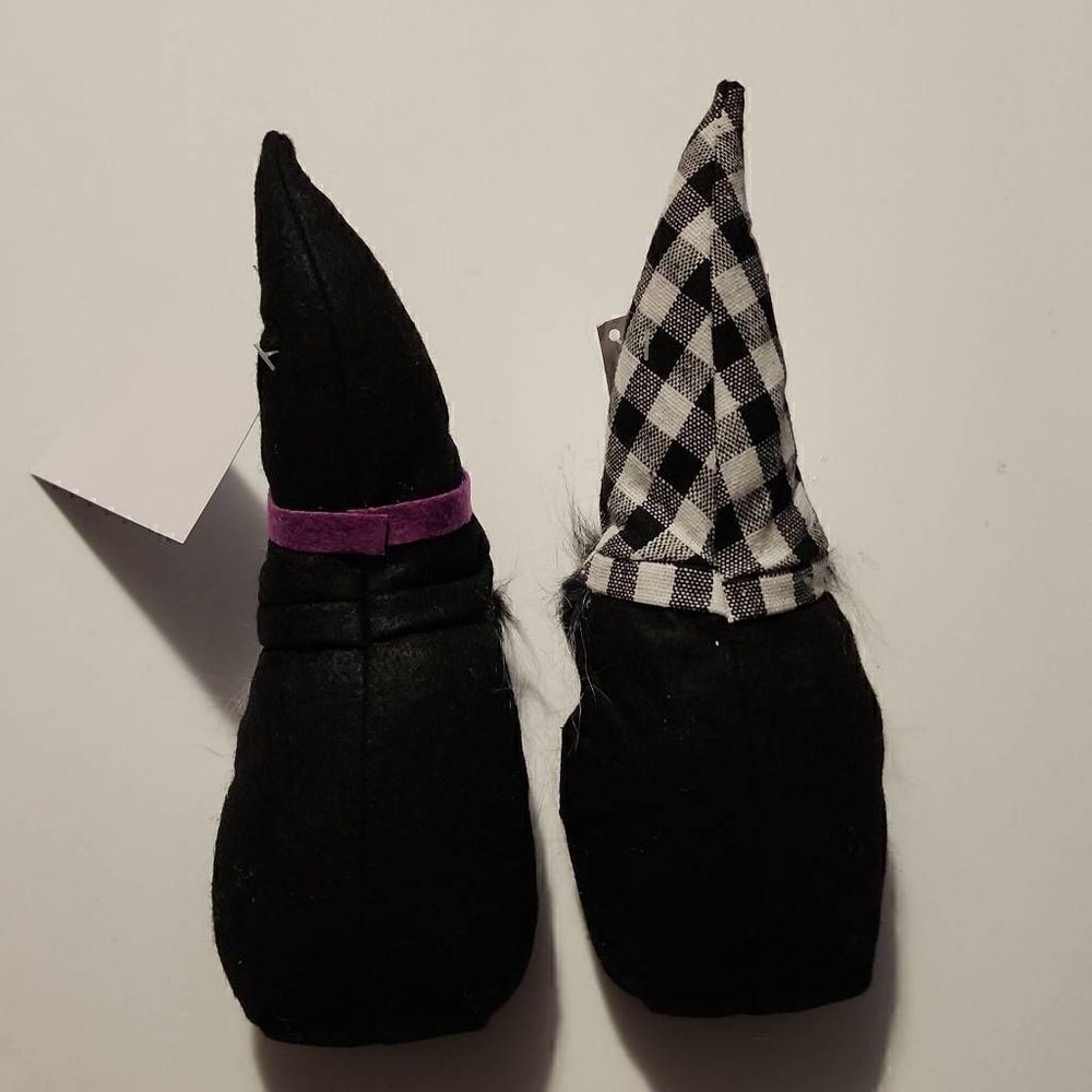 3 For $15 No Brand Gothic Halloween Set Of 2 Gnomes - Picture 4 of 6