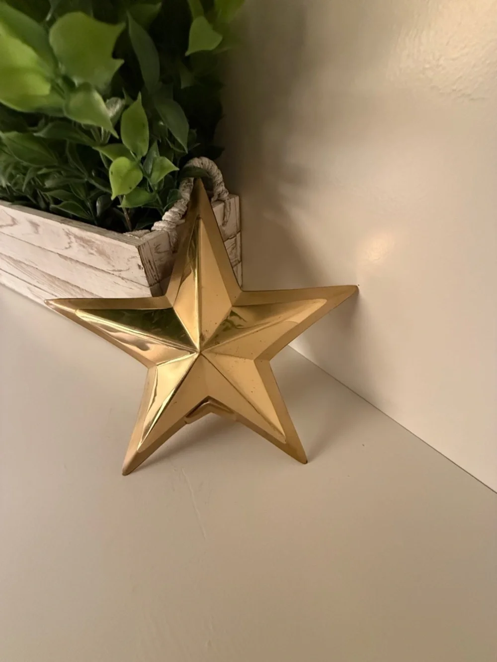 Decorative Metallic Shiny 5 Point Star Accent - Gold Color.  Approx 7”. - Picture 2 of 12