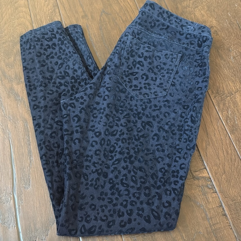 Women's Hue Leopard Flocked Print Denim Leggings Size Large Blue Midnight