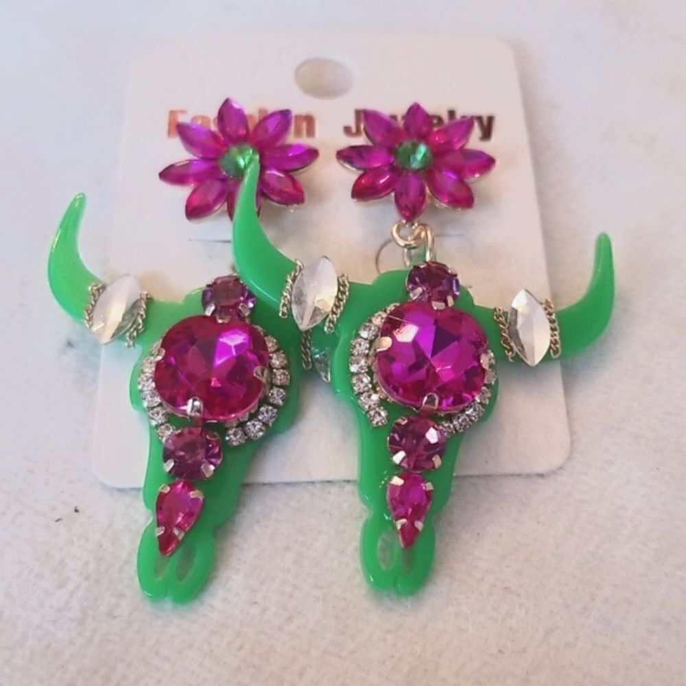 Bullhead chic western sparkling earrings